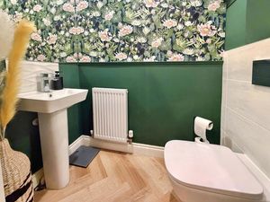 Photo 19- click for photo gallery